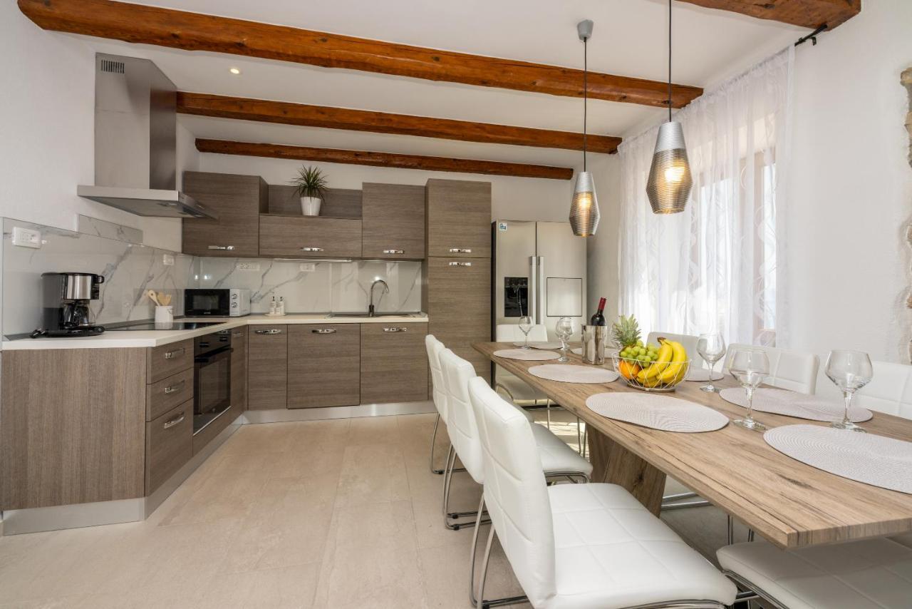 Villa Antani With Heated Pool, Sauna & Jacuzzi Crikvenica Exterior photo