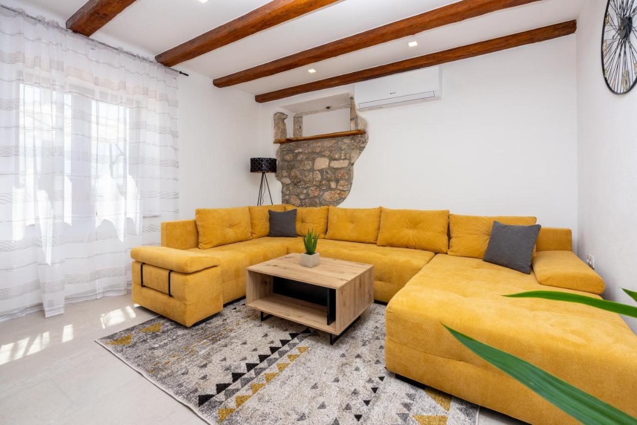 Villa Antani With Heated Pool, Sauna & Jacuzzi Crikvenica Exterior photo