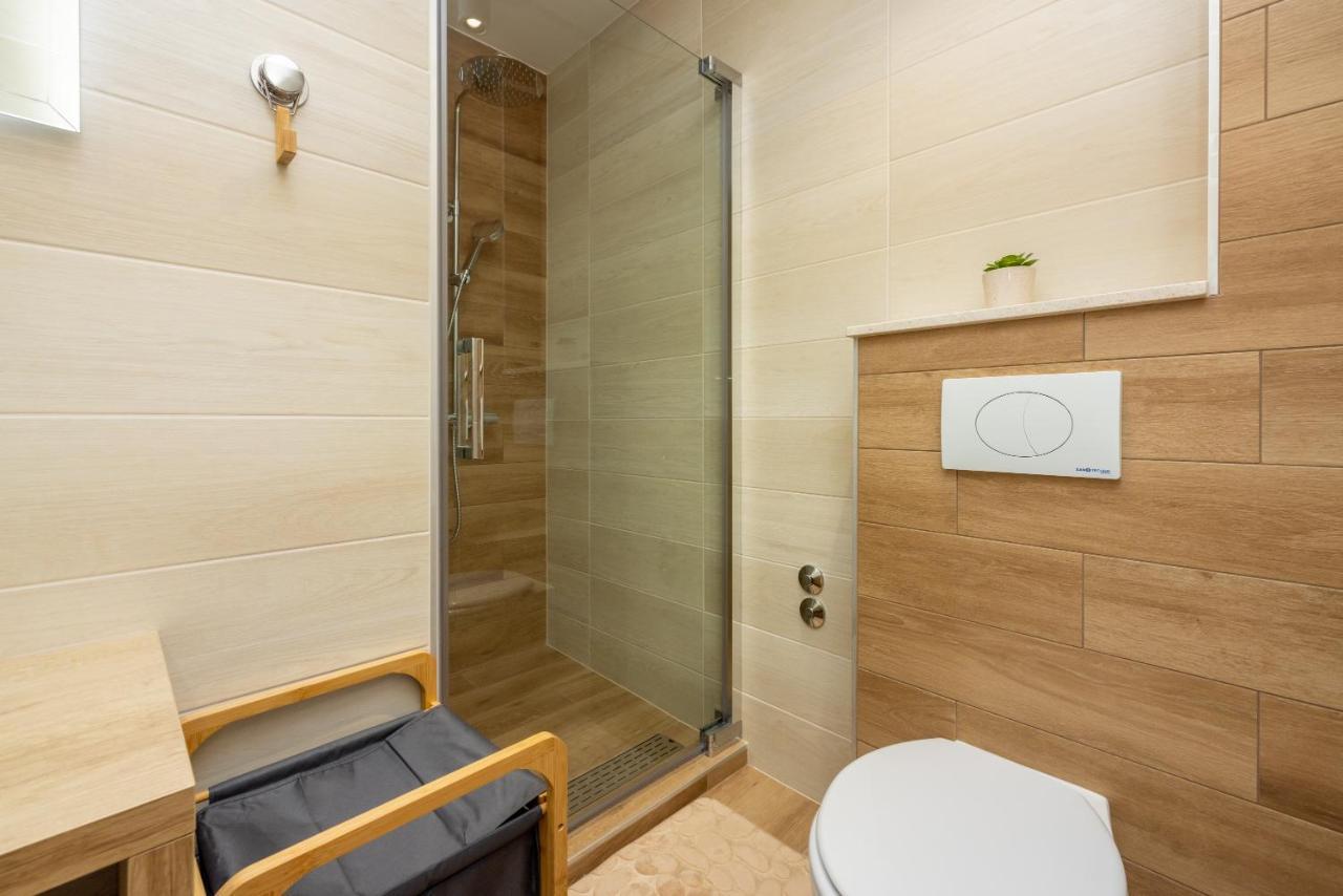 Villa Antani With Heated Pool, Sauna & Jacuzzi Crikvenica Exterior photo