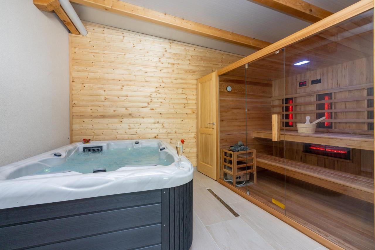 Villa Antani With Heated Pool, Sauna & Jacuzzi Crikvenica Exterior photo