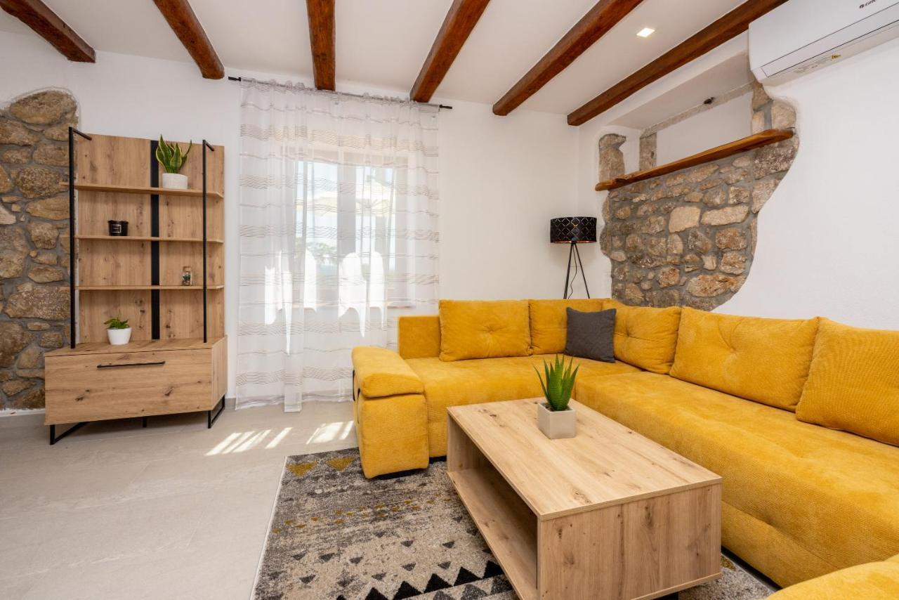 Villa Antani With Heated Pool, Sauna & Jacuzzi Crikvenica Exterior photo
